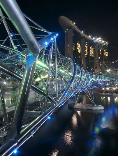 Double Helix Bridge