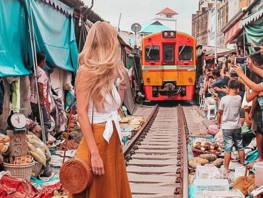 Travel Instagram Train